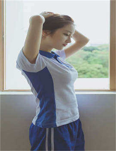 美女被骗床把衣服视频