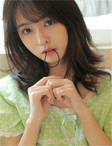 上野莉奈