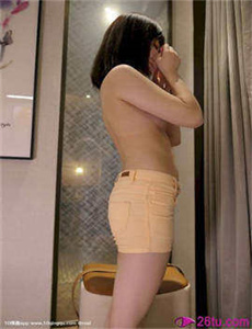 打屁股女生视频播放